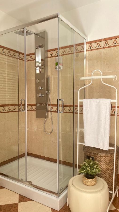 Laetitia Guest House32 Aversa Esterno foto